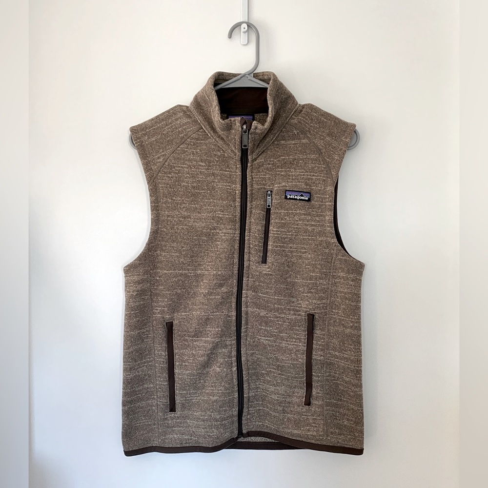 Men’s Patagonia Better Sweater Vest in Pale Khaki Size Small